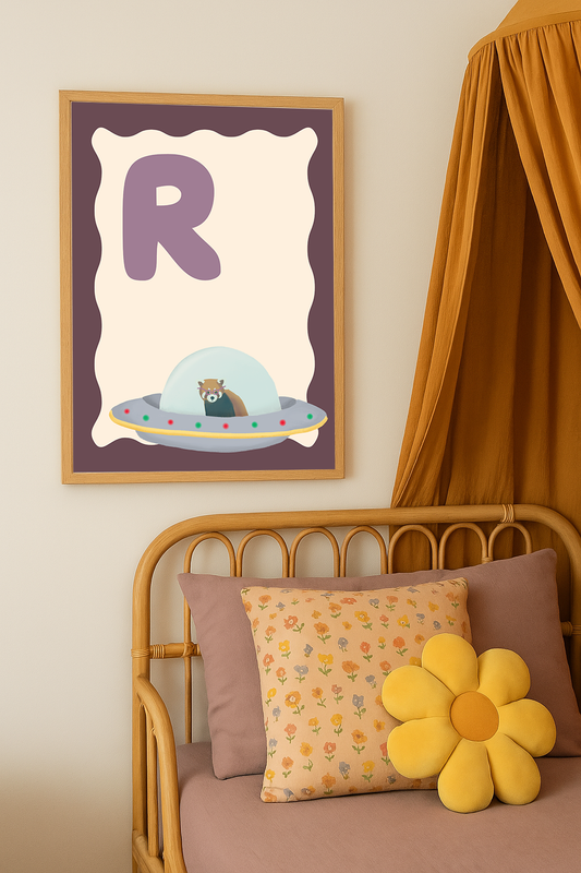 Alfabetposter R - Rode Panda in Ruimteschip